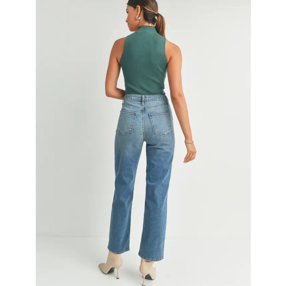Just Black Women’s Straight Leg Jeans — Medium Blue Wash